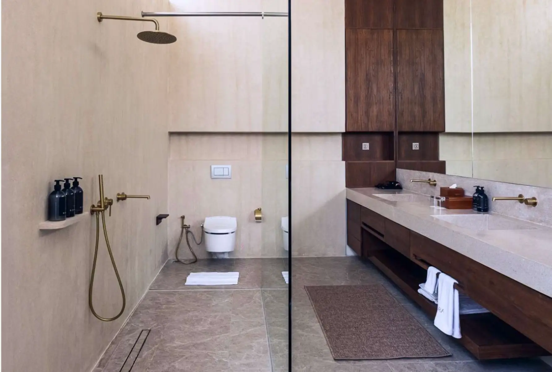 Hudu Villa, Seminyak — 250 sqm travertine and arch elements, TEXTURA